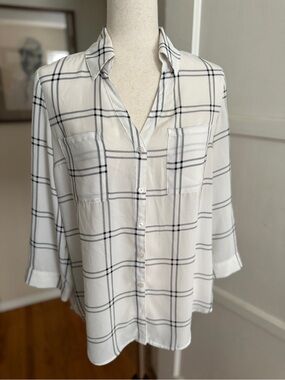 Relaxed White Plaid Button-Down Shirt